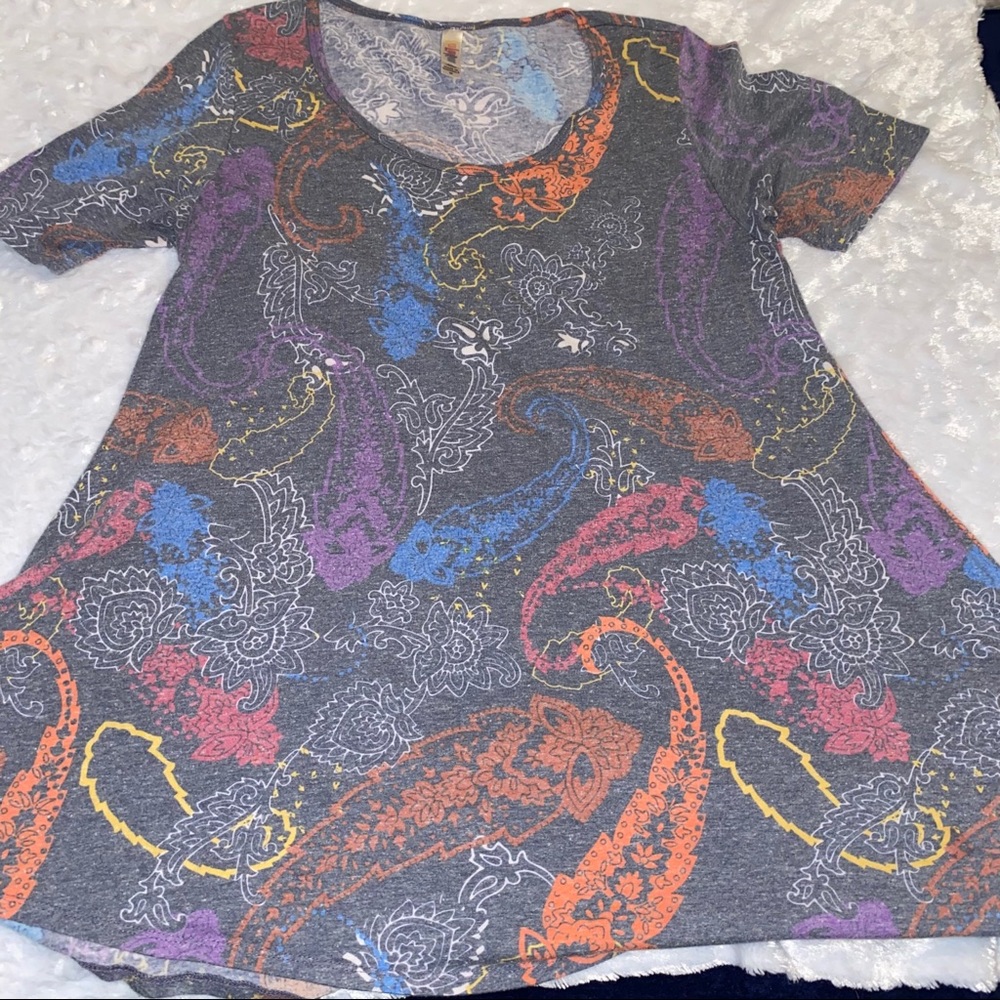 LuLaRoe Perfect Tee